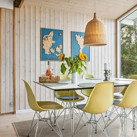 Casa de Férias Ilse - 300m From The Sea In Lolland- Falster And Mon By Interhome Gedser
